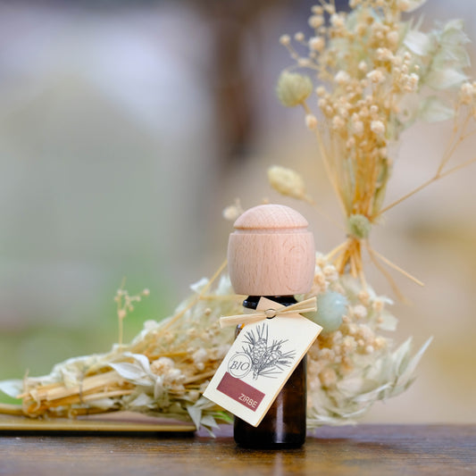 Raumduft - Duftöl 10 ml mit Duftträger aus Buchenholz, Duft Zirbe